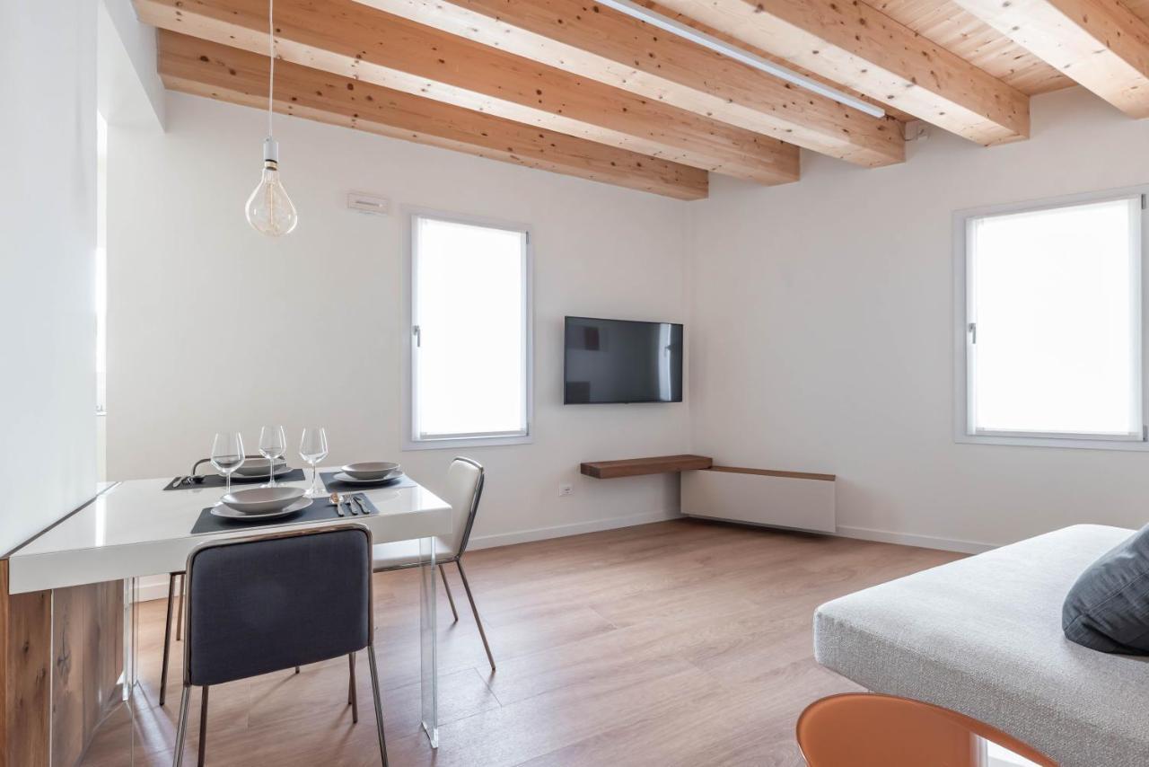 Apartmán Palazzo '900 Design Flats - Il Poeta Padova Exteriér fotografie